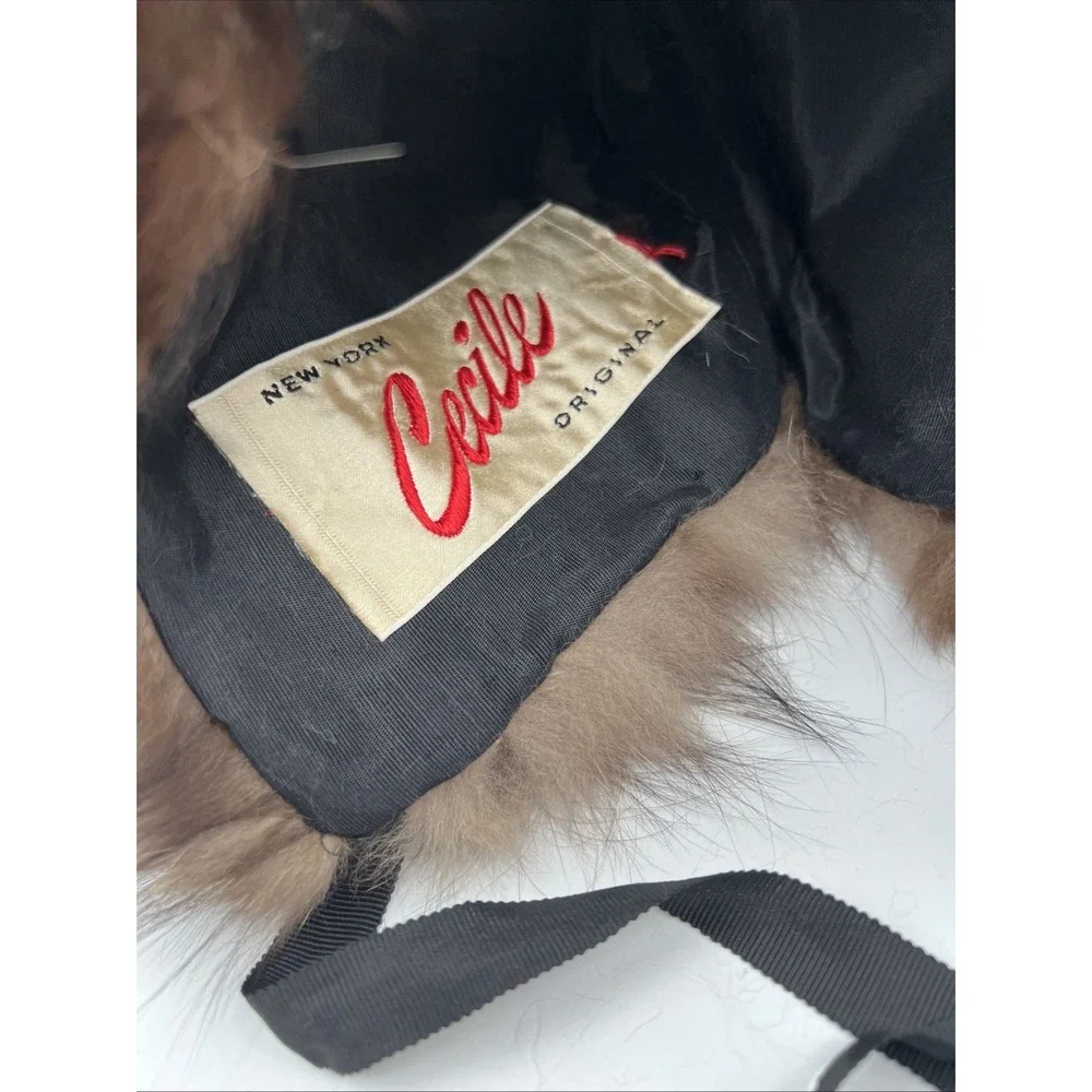 Cecile New York Original Vintage Fur‎ Hat Bonnet Raccoon Warm Cozy